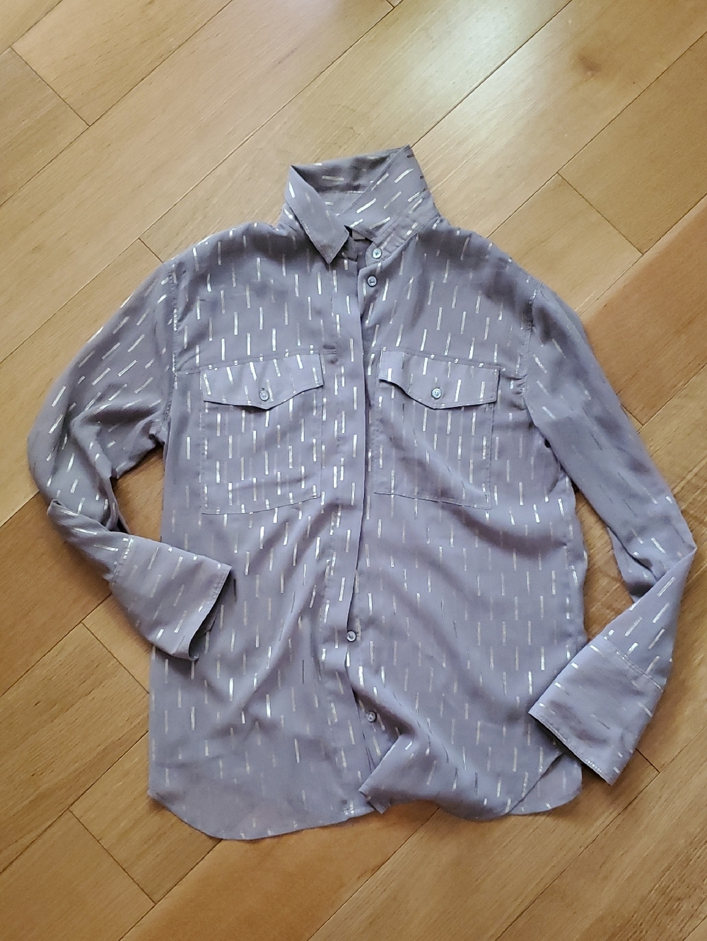 Banana Republic Gray Button-Down Shirt with Metallic Dash Pattern